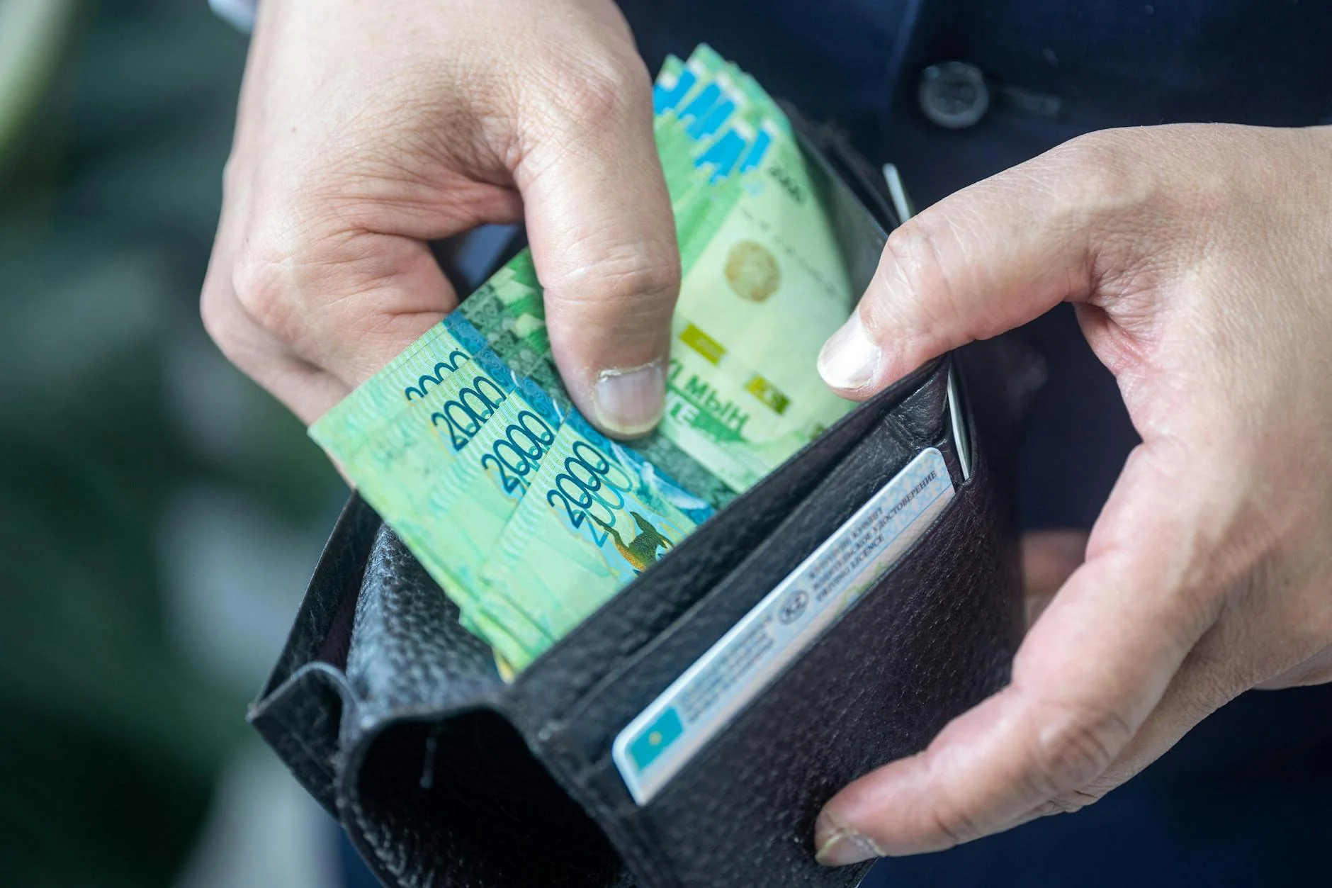 Белые списки ЦБ губят малые банки: клиенты уходят к гигантам