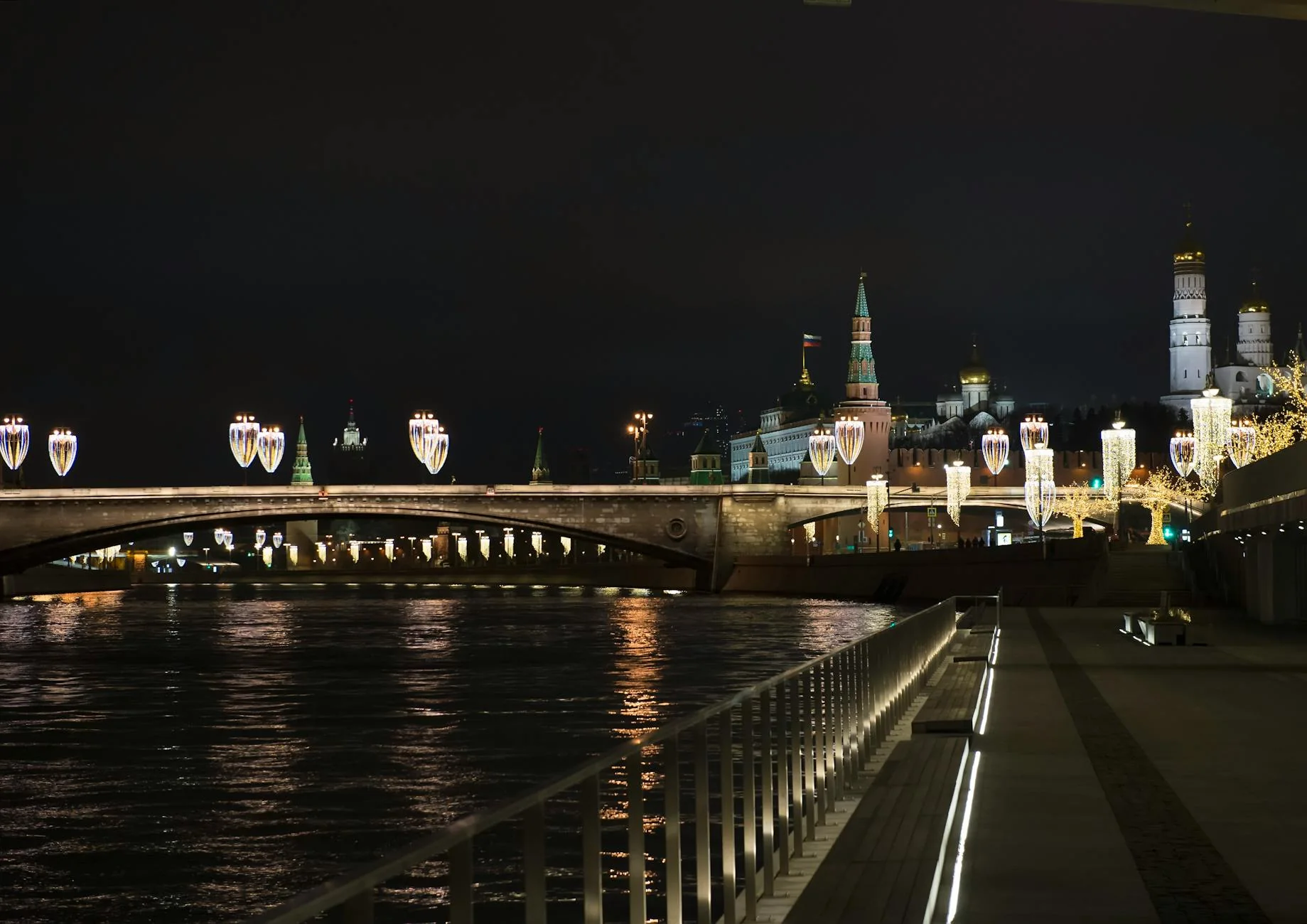 Минцифры ужесточает правила для интернет-провайдеров: что ждёт рынок связи в России