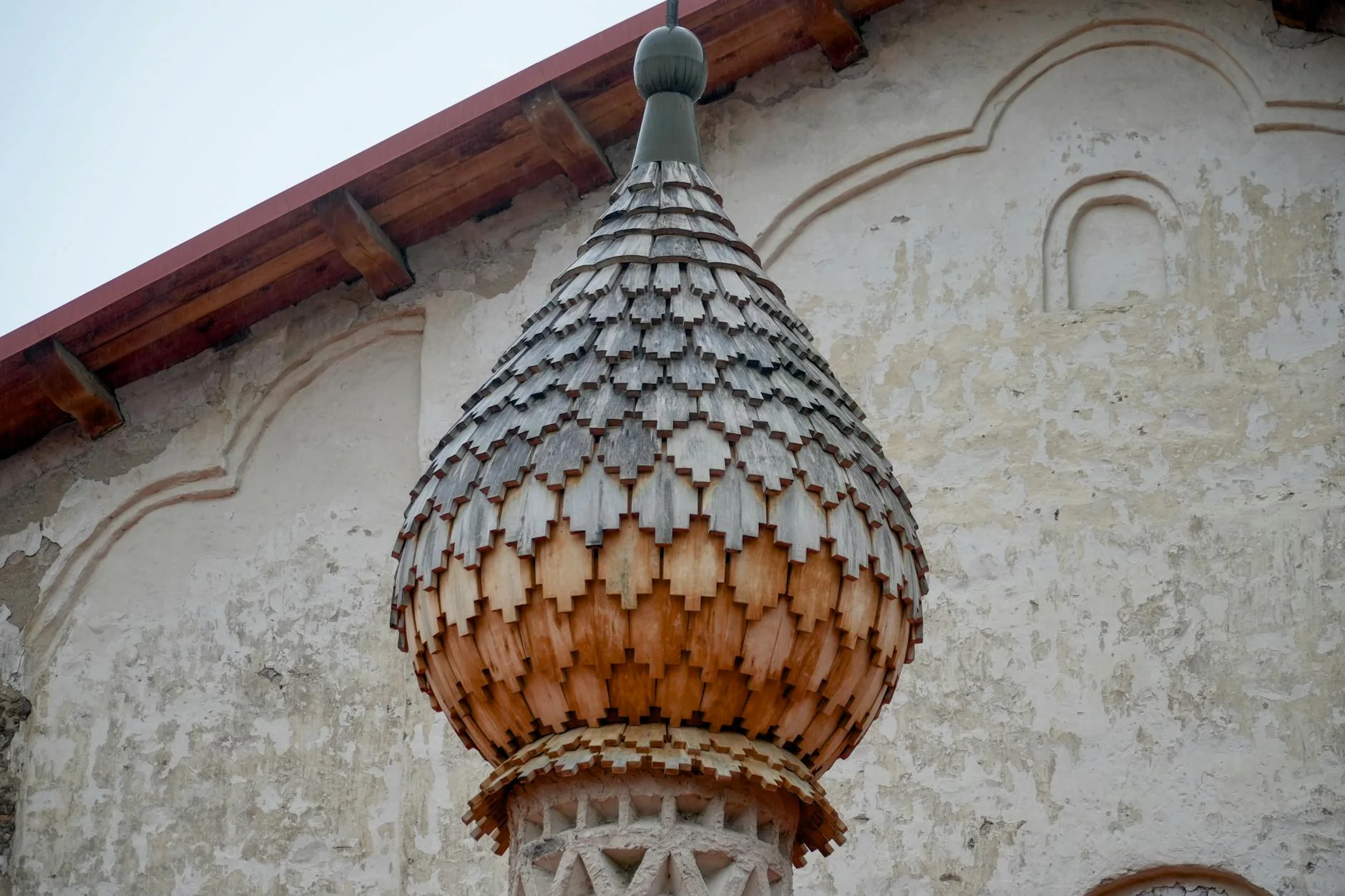 Правительство России расширило учет декретного стажа для многодетных и сельских работников